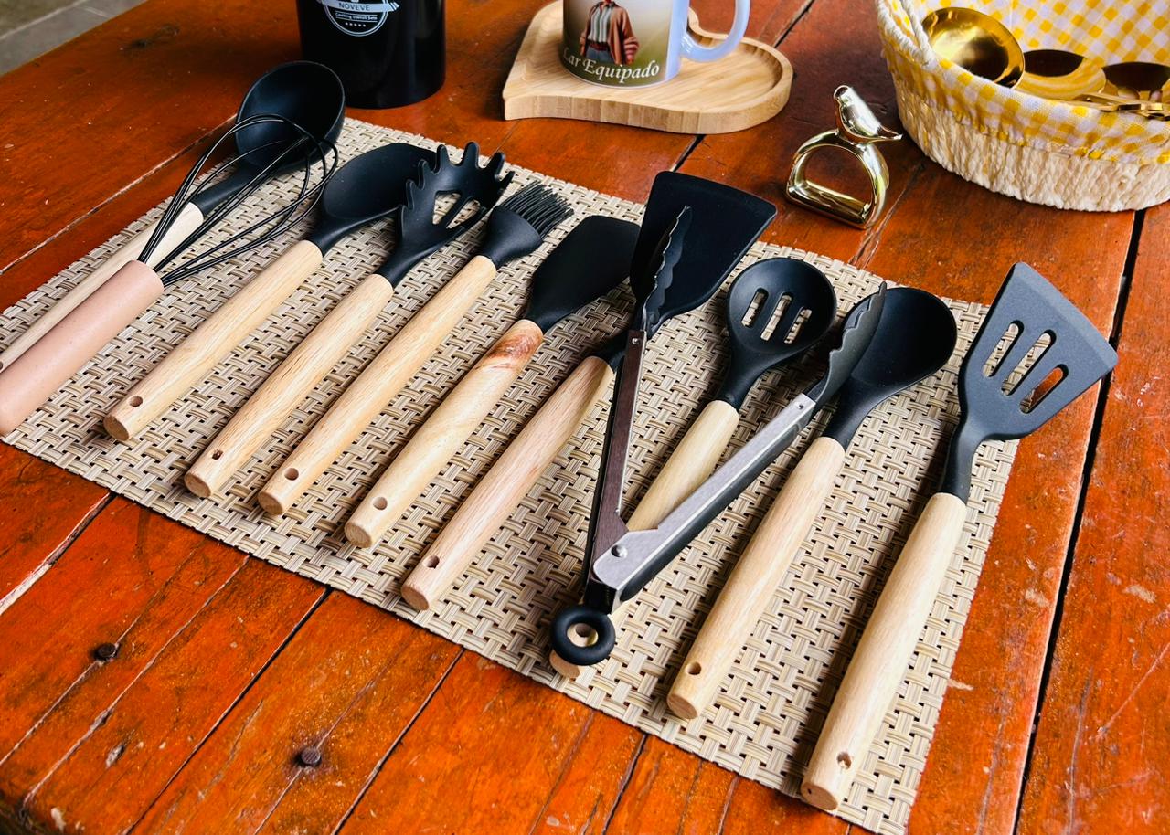 Kit  Utensílios de Silicone 12 Peças